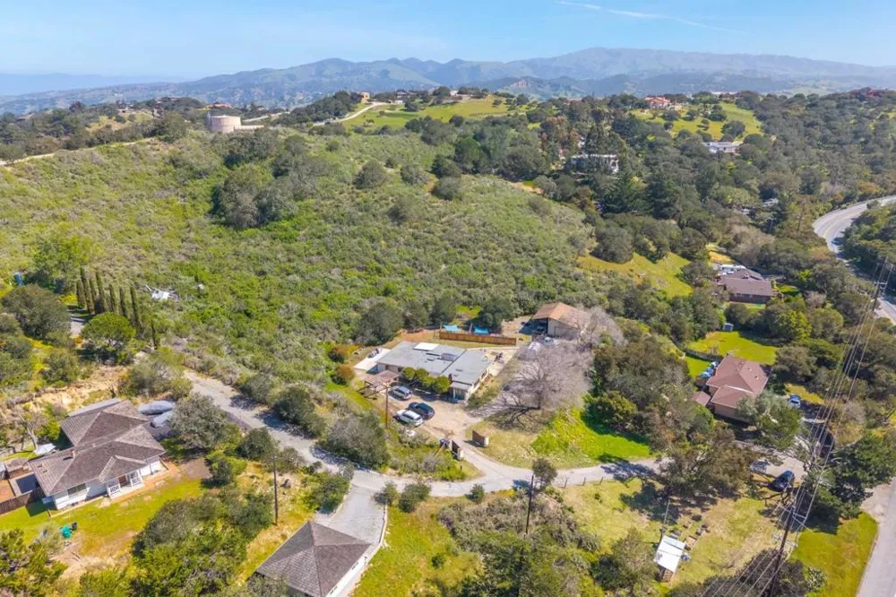 77 Laureles Grade Salinas, CA 93908