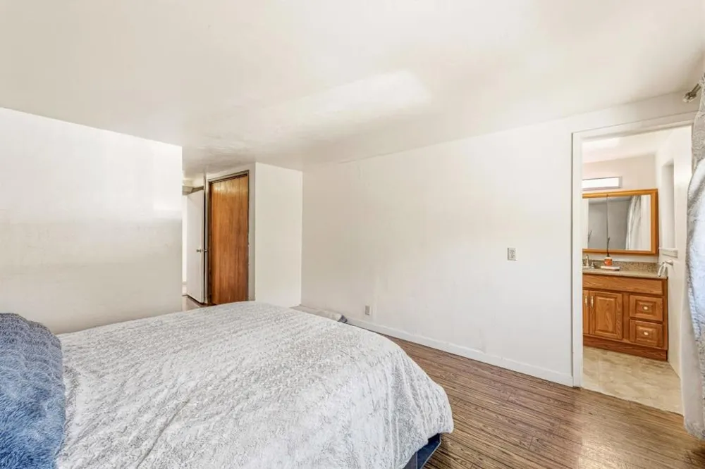 77 Laureles Grade Salinas, CA 93908