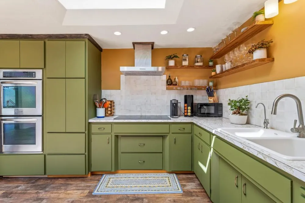77 Laureles Grade Salinas, CA 93908