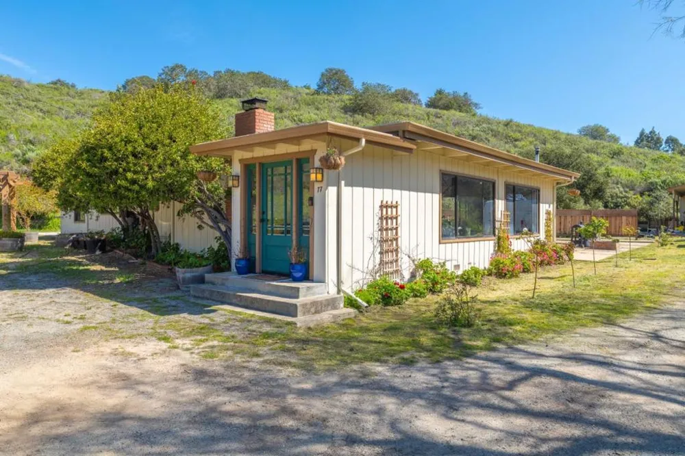 77 Laureles Grade Salinas, CA 93908