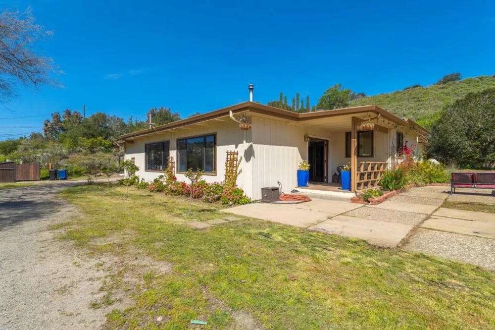 77 Laureles Grade Salinas, CA 93908
