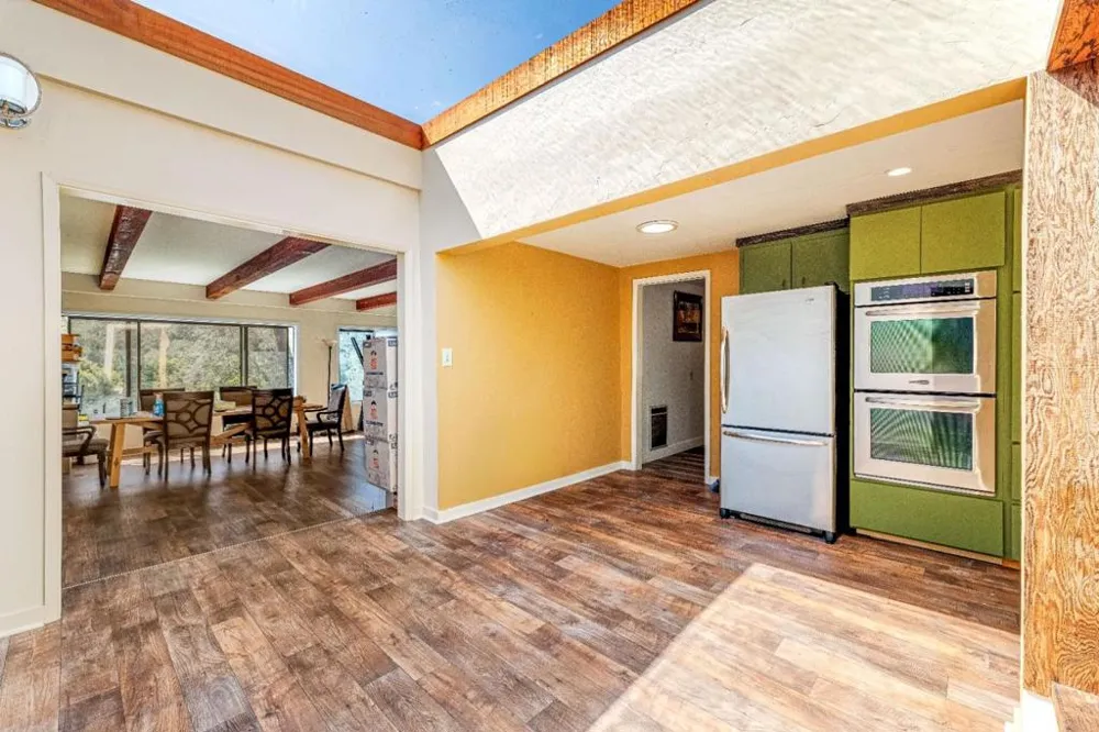 77 Laureles Grade Salinas, CA 93908