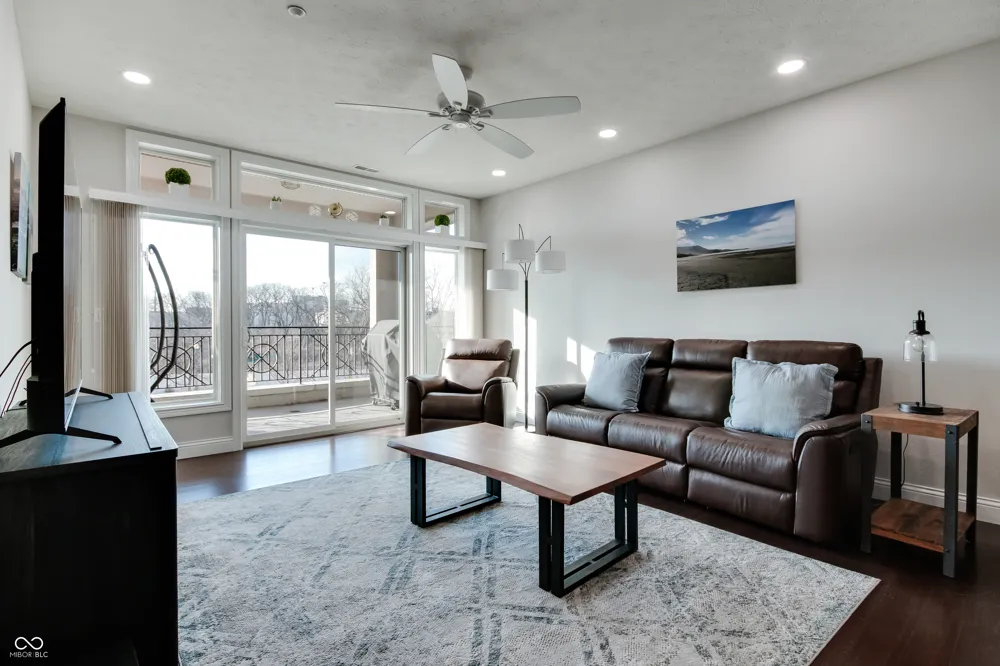 225 2nd Street #APT 2C Lafayette, IN 47901