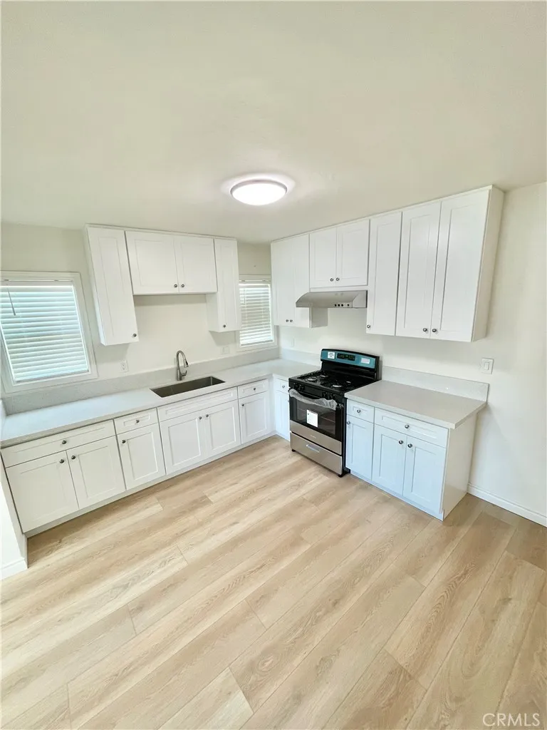 1504 S Garfield Alhambra, CA 91801