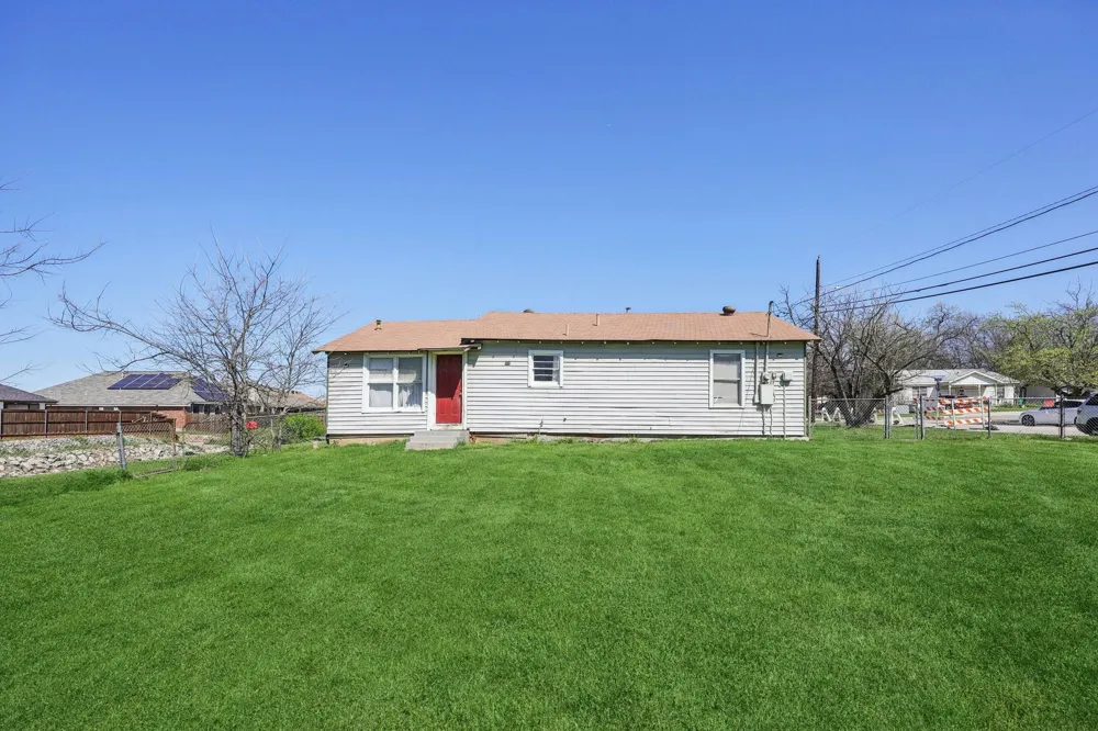 4132 Patricia Street Haltom City, TX 76117