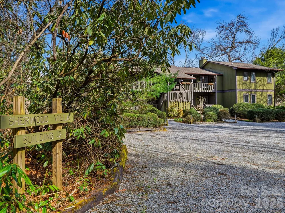 15 Gold Finch Court Brevard, NC 28712