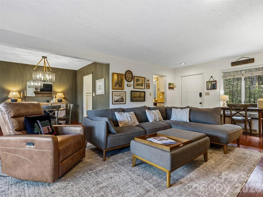 15 Gold Finch Court Brevard, NC 28712