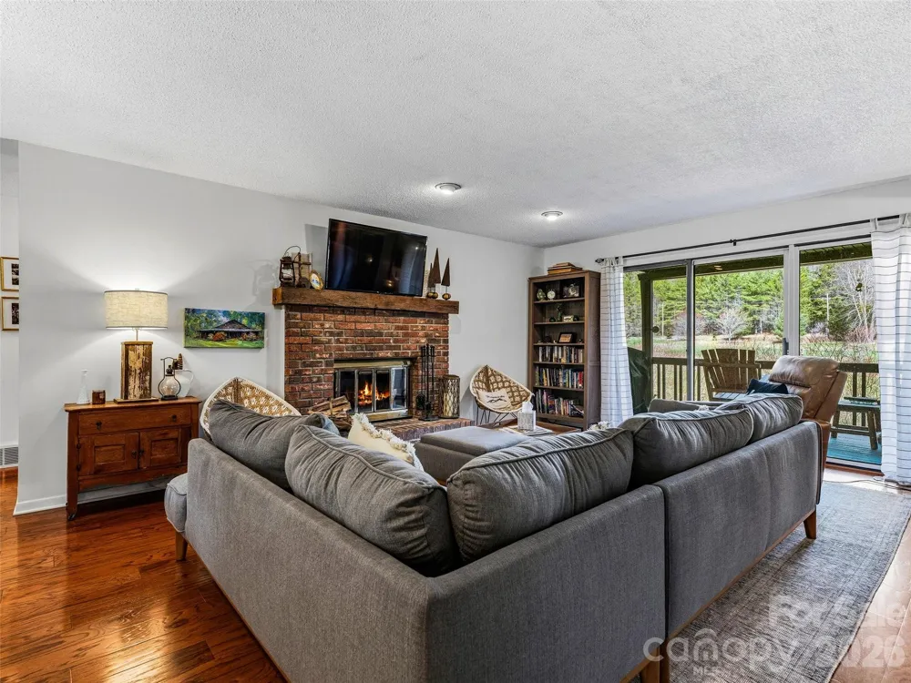 15 Gold Finch Court Brevard, NC 28712