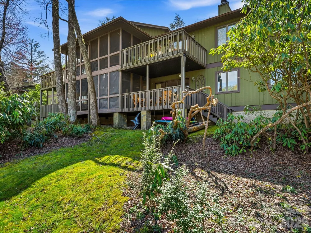 15 Gold Finch Court Brevard, NC 28712