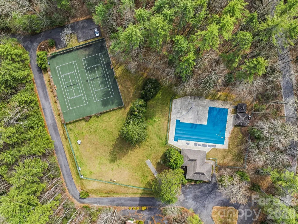 15 Gold Finch Court Brevard, NC 28712