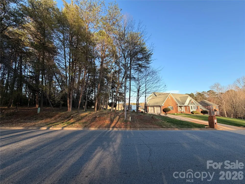 3785 Pinecrest Drive NE #155 Hickory, NC 28601