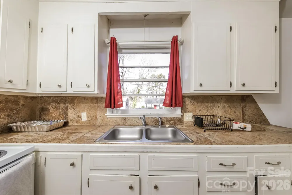 238 Bond Street Winston Salem, NC 27127