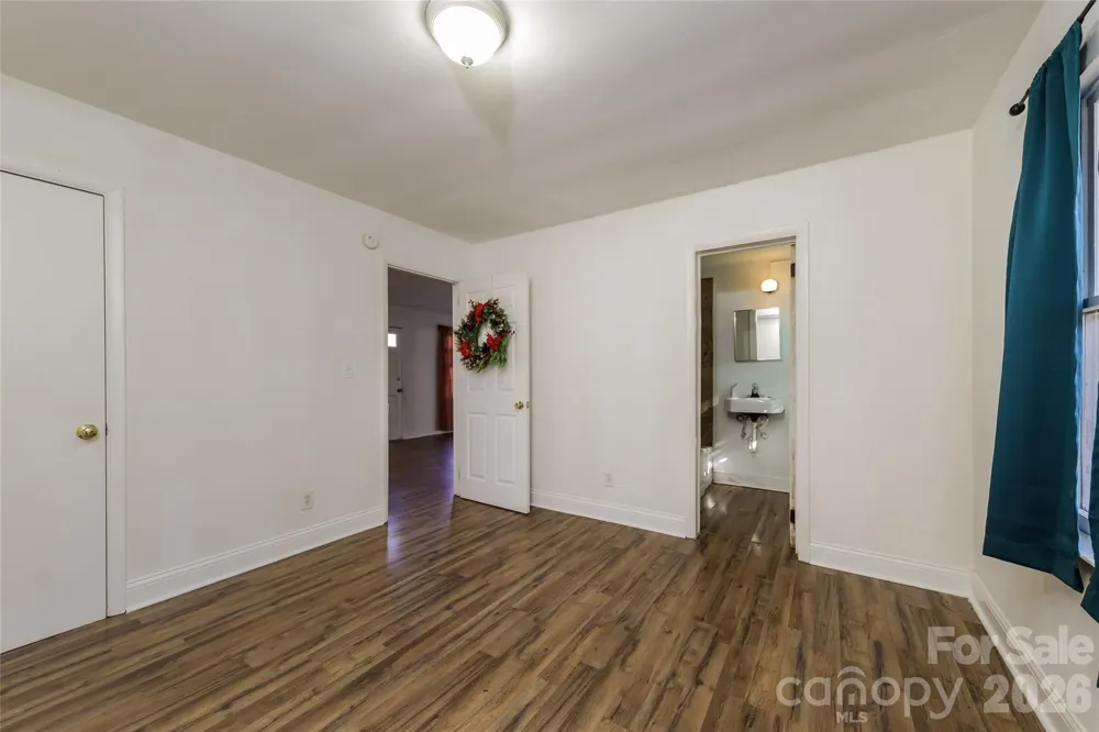 238 Bond Street Winston Salem, NC 27127