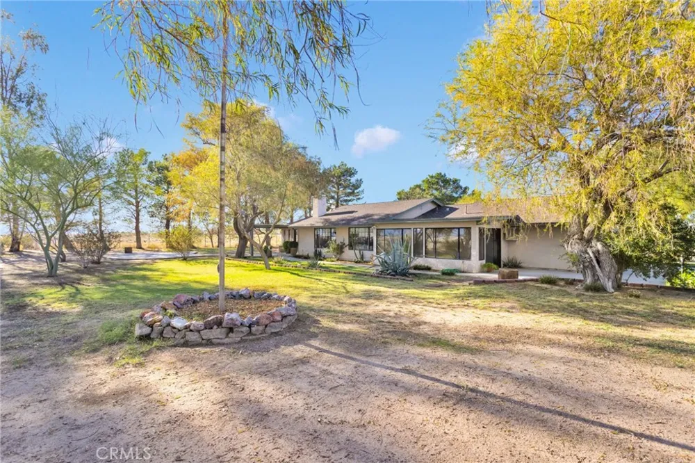 37404 Harvard Road Newberry Springs, CA 92365