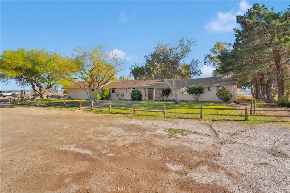 37404 Harvard Road Newberry Springs, CA 92365