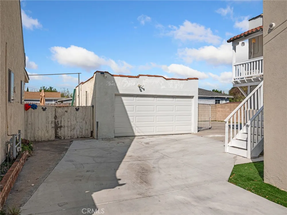 3361 Meeker Avenue El Monte, CA 91731