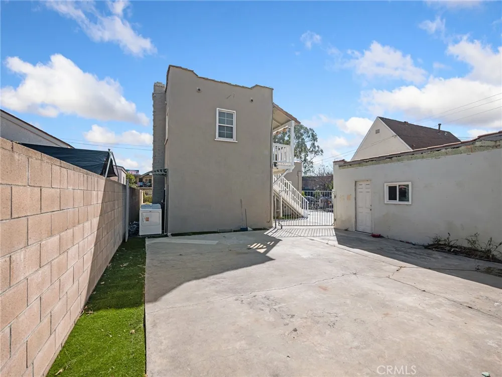 3361 Meeker Avenue El Monte, CA 91731