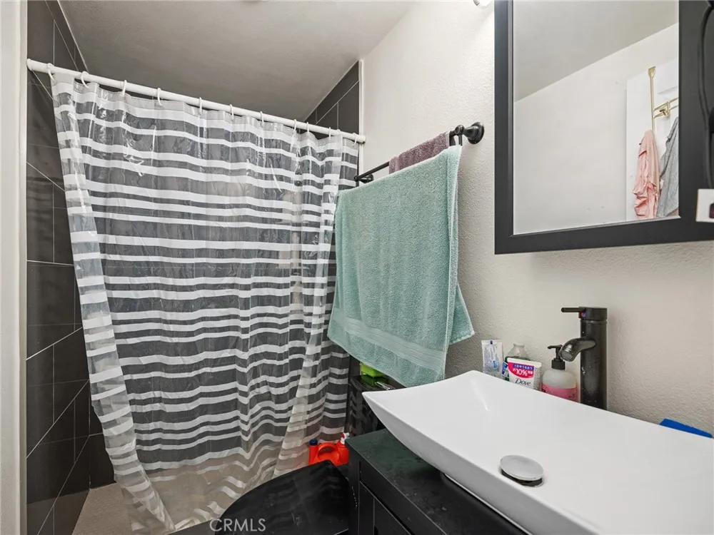 3361 Meeker Avenue El Monte, CA 91731