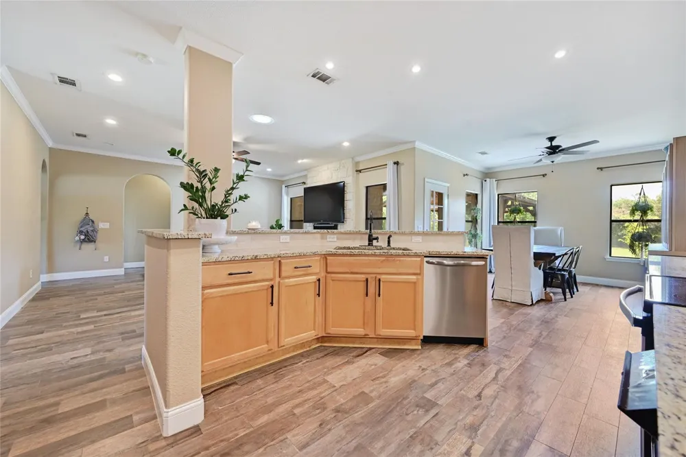 801 Mountain Crest Drive Wimberley, TX 78676