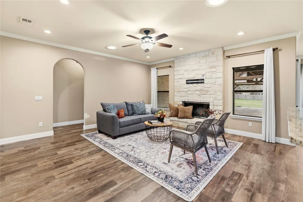 801 Mountain Crest Drive Wimberley, TX 78676