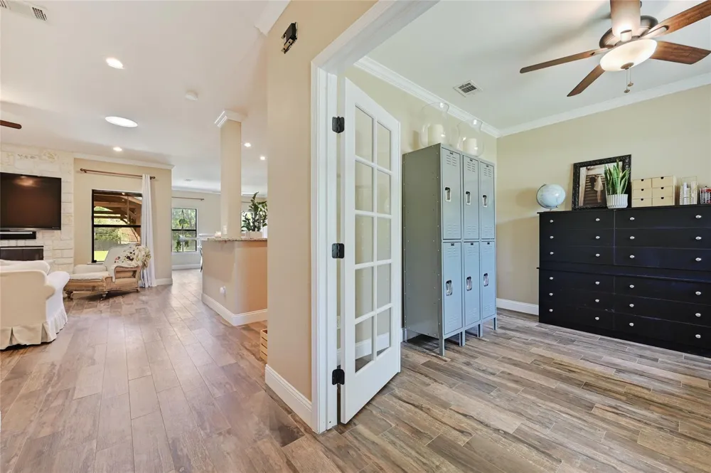 801 Mountain Crest Drive Wimberley, TX 78676