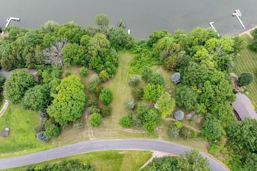 24444 & 24462 Arrowhead Trail Cleveland, MN 56017