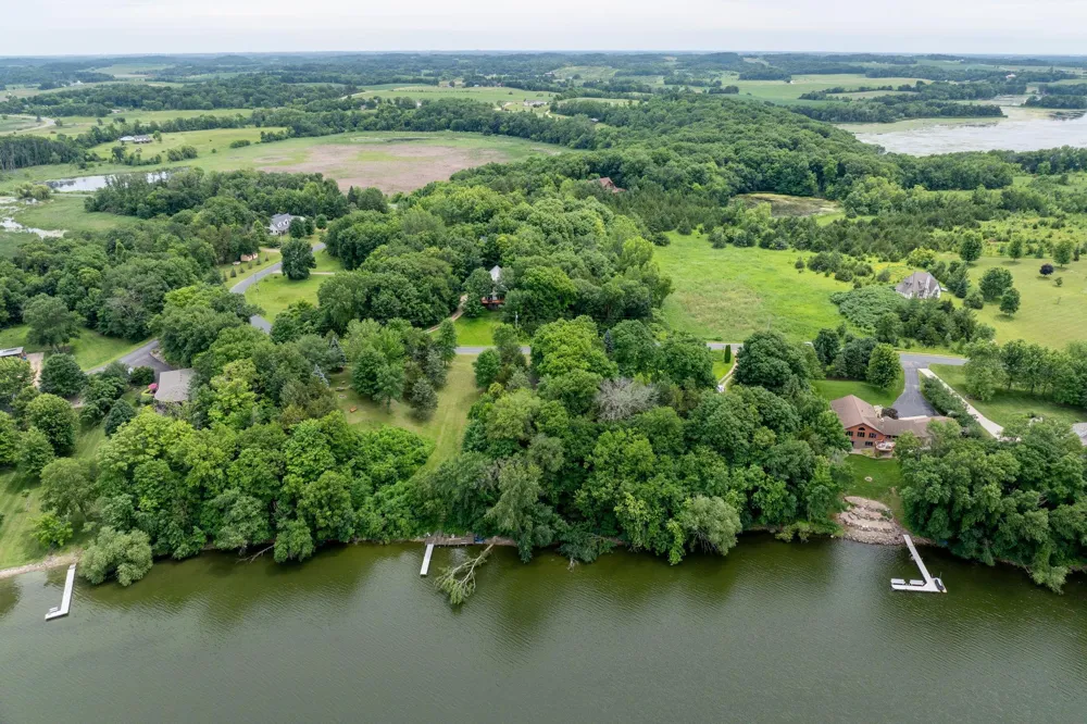 24444 & 24462 Arrowhead Trail Cleveland, MN 56017