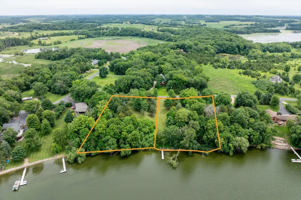24444 & 24462 Arrowhead Trail Cleveland, MN 56017