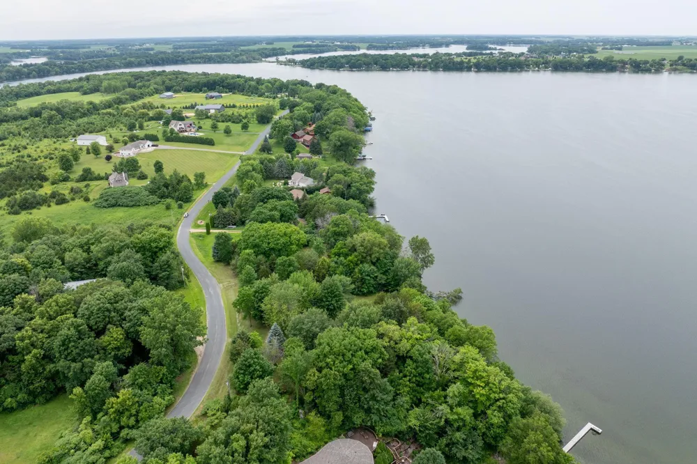 24444 & 24462 Arrowhead Trail Cleveland, MN 56017