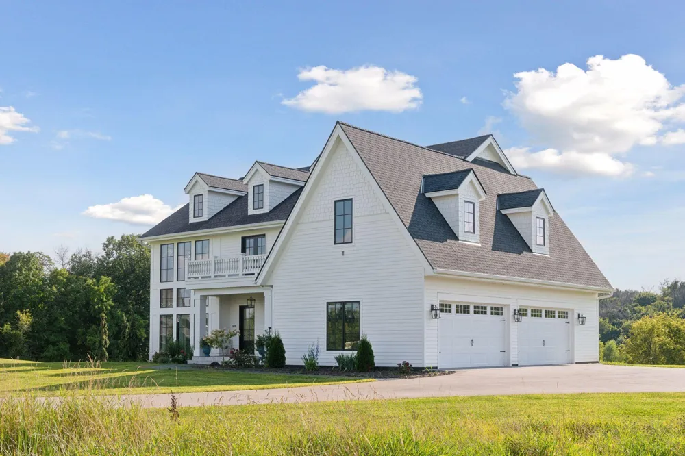 6695 Mckown Court Independence, MN 55359