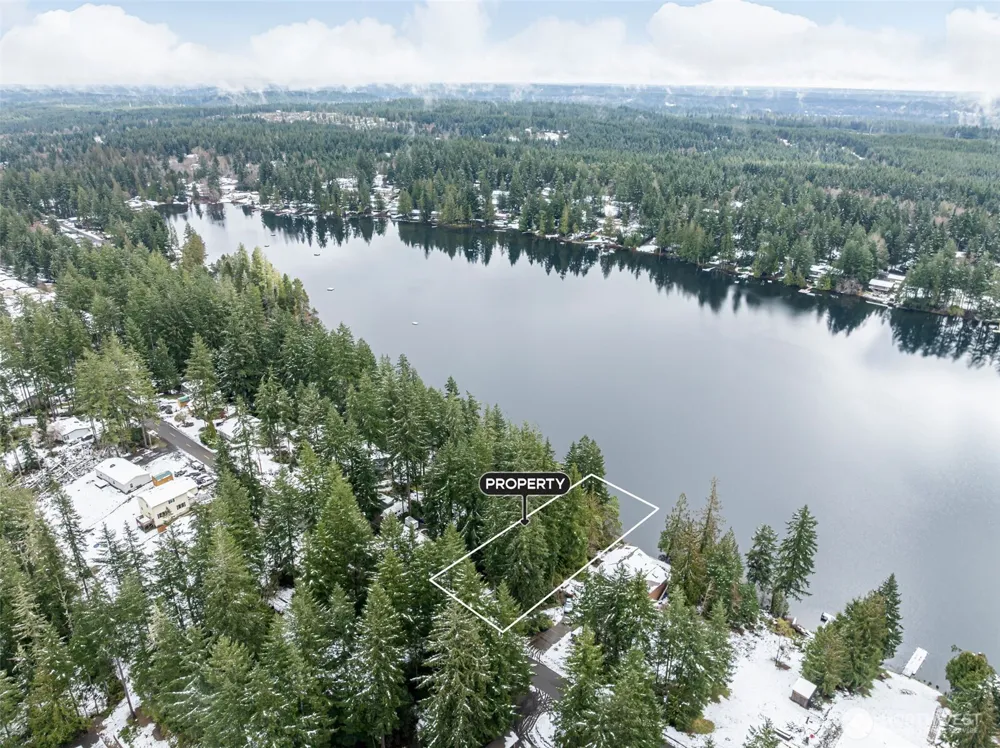 1961 E Trails End Drive Belfair, WA 98528