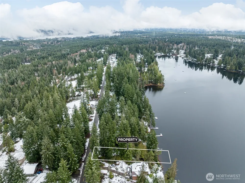 1961 E Trails End Drive Belfair, WA 98528