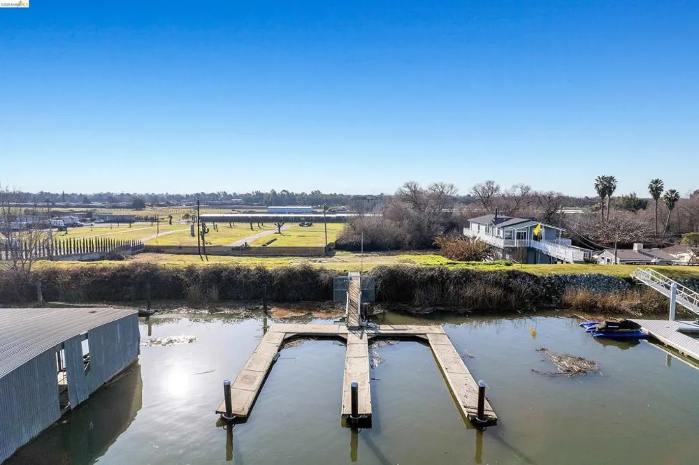 6831 Riverview Rd Bethel Island, CA 94511