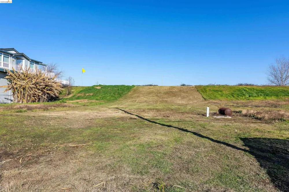 6831 Riverview Rd Bethel Island, CA 94511