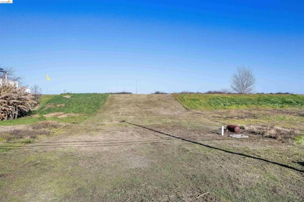 6831 Riverview Rd Bethel Island, CA 94511