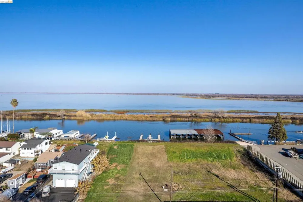 6831 Riverview Rd Bethel Island, CA 94511