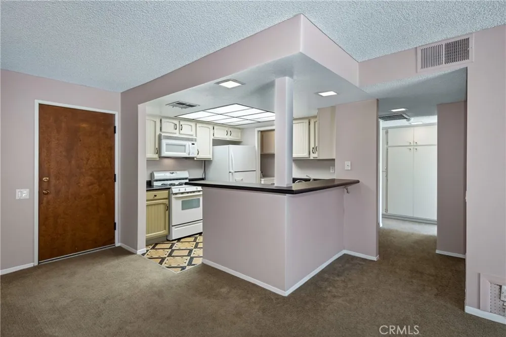 246 E Fern #205 Redlands, CA 92373