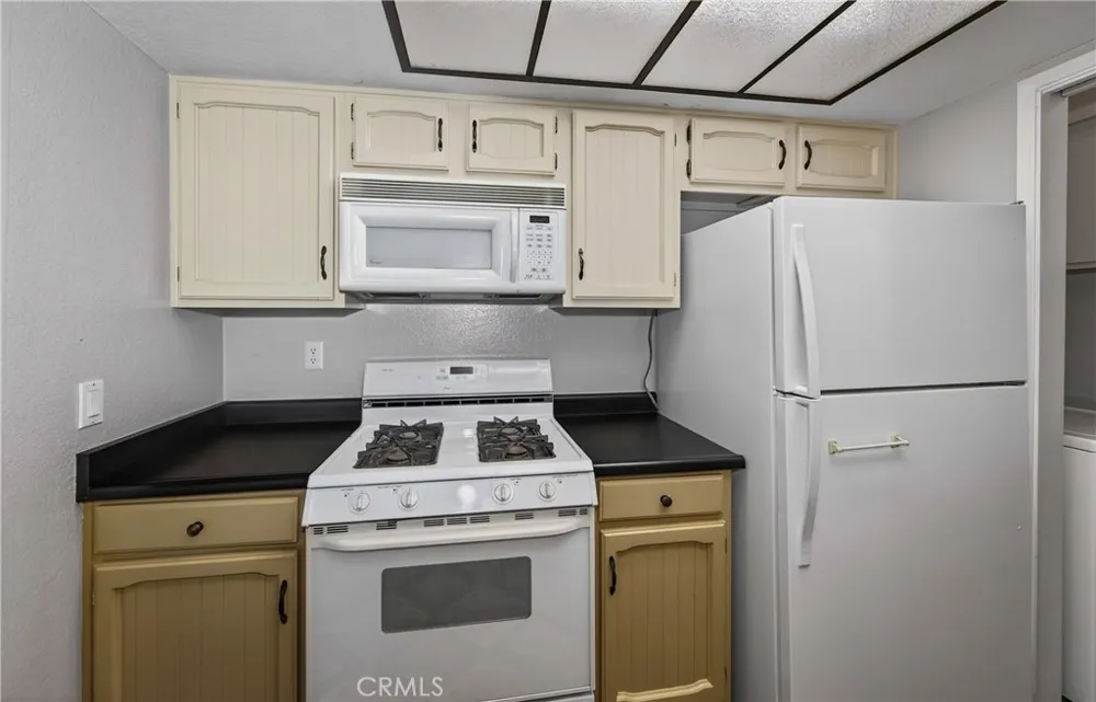 246 E Fern #205 Redlands, CA 92373