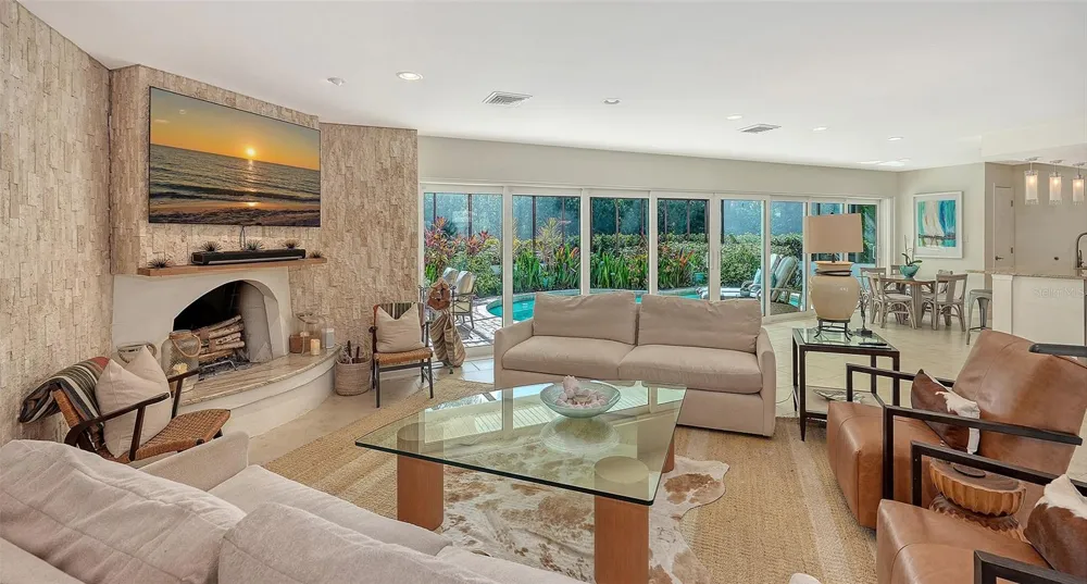443 BIRD KEY DRIVE Sarasota, FL 34236