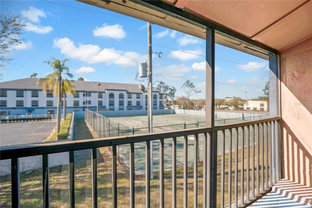 2507 ALAFAYA TRAIL #10 Orlando, FL 32826