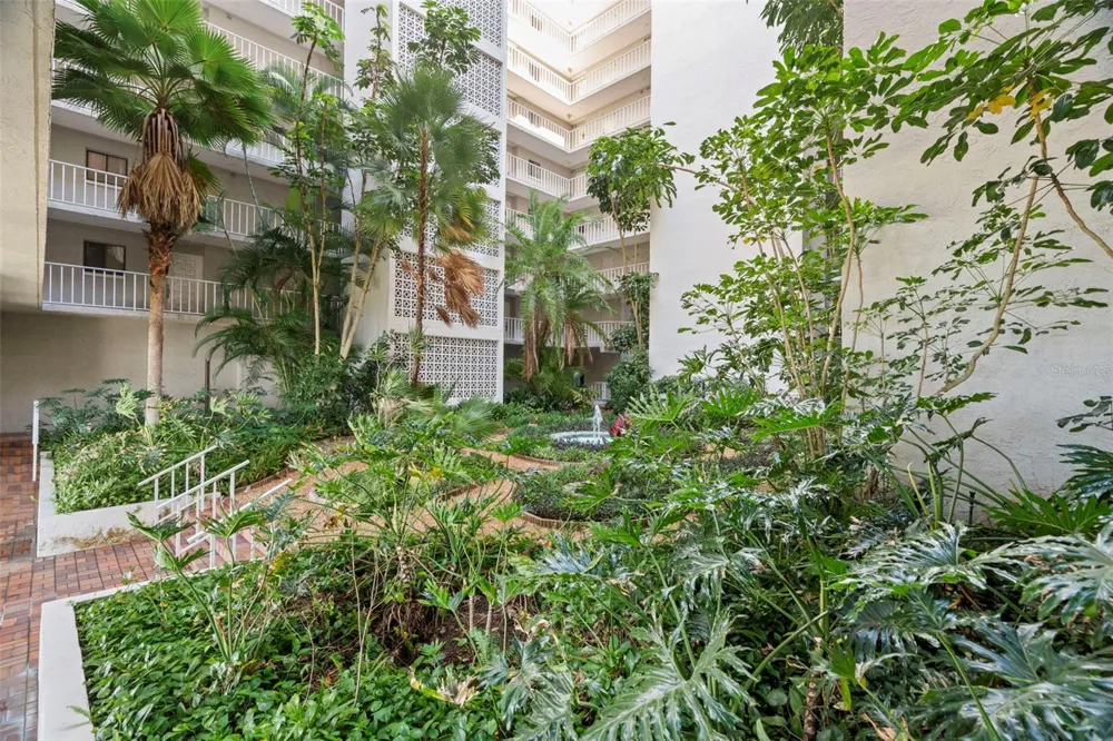 500 OSCEOLA AVENUE #406 Clearwater, FL 33755