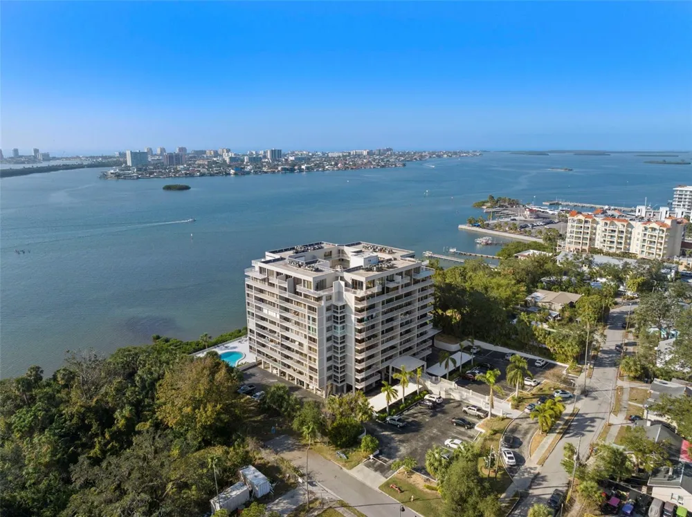 500 OSCEOLA AVENUE #406 Clearwater, FL 33755