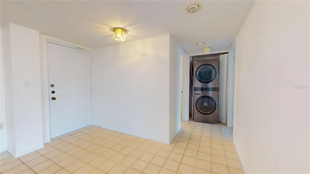 500 OSCEOLA AVENUE #406 Clearwater, FL 33755