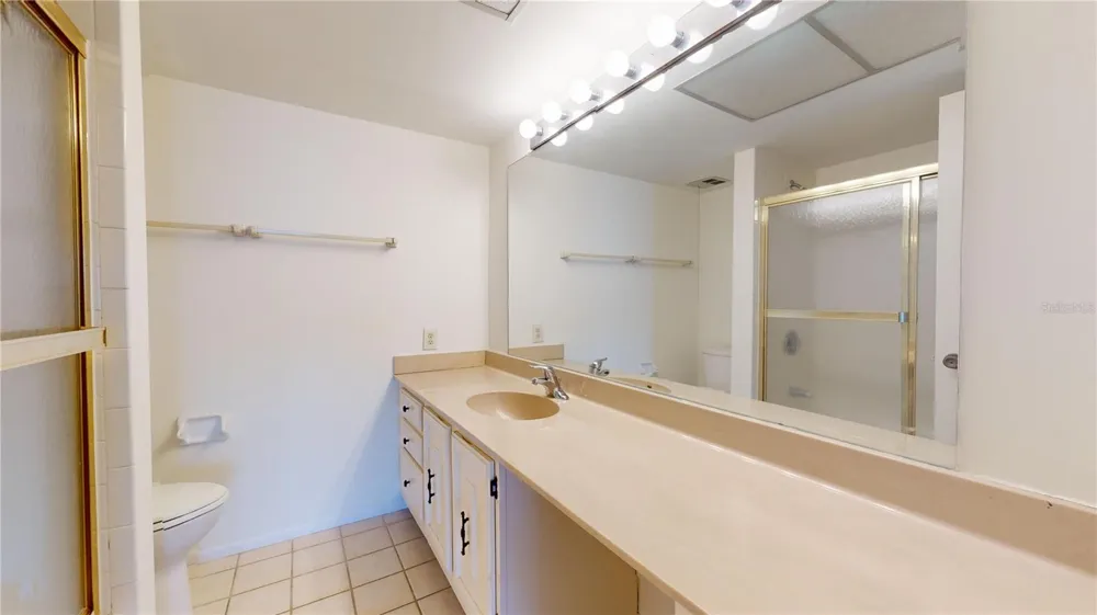 500 OSCEOLA AVENUE #406 Clearwater, FL 33755