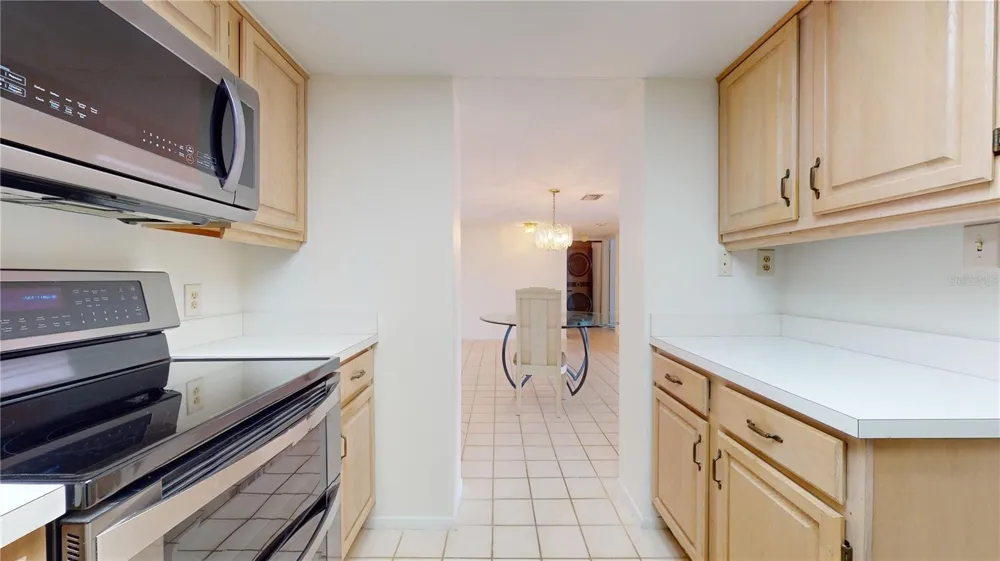 500 OSCEOLA AVENUE #406 Clearwater, FL 33755