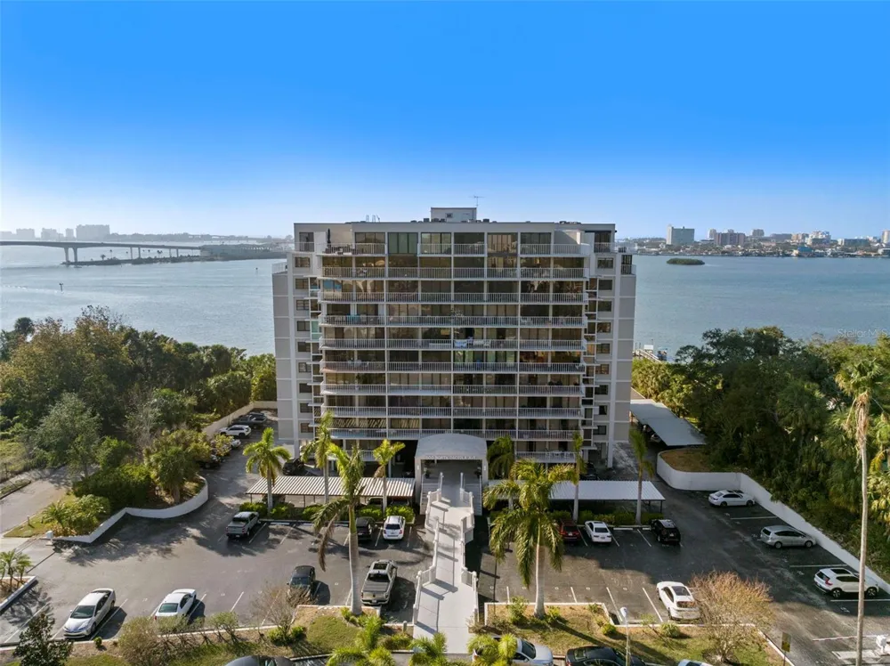 500 OSCEOLA AVENUE #406 Clearwater, FL 33755