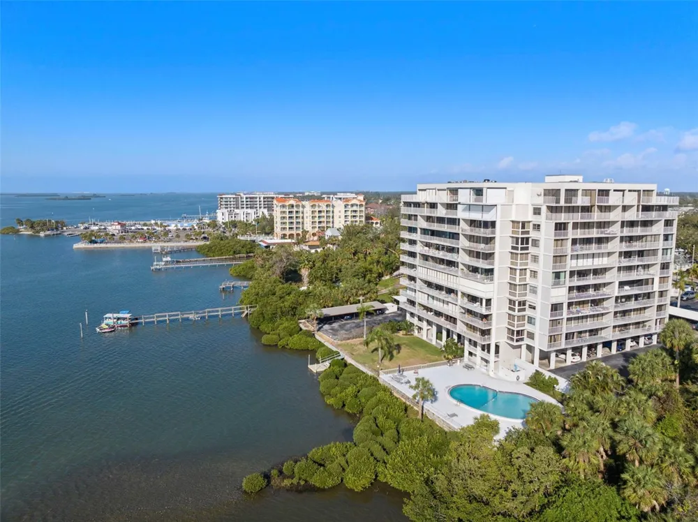 500 OSCEOLA AVENUE #406 Clearwater, FL 33755
