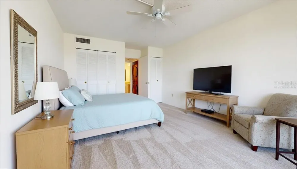 500 OSCEOLA AVENUE #406 Clearwater, FL 33755
