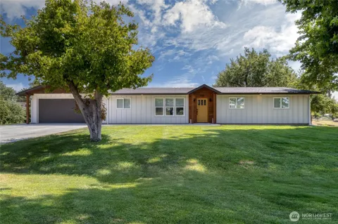 939 Stanley Drive