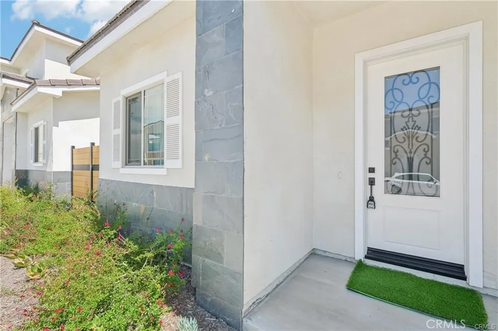 10349 Mapledale Street Bellflower, CA 90706